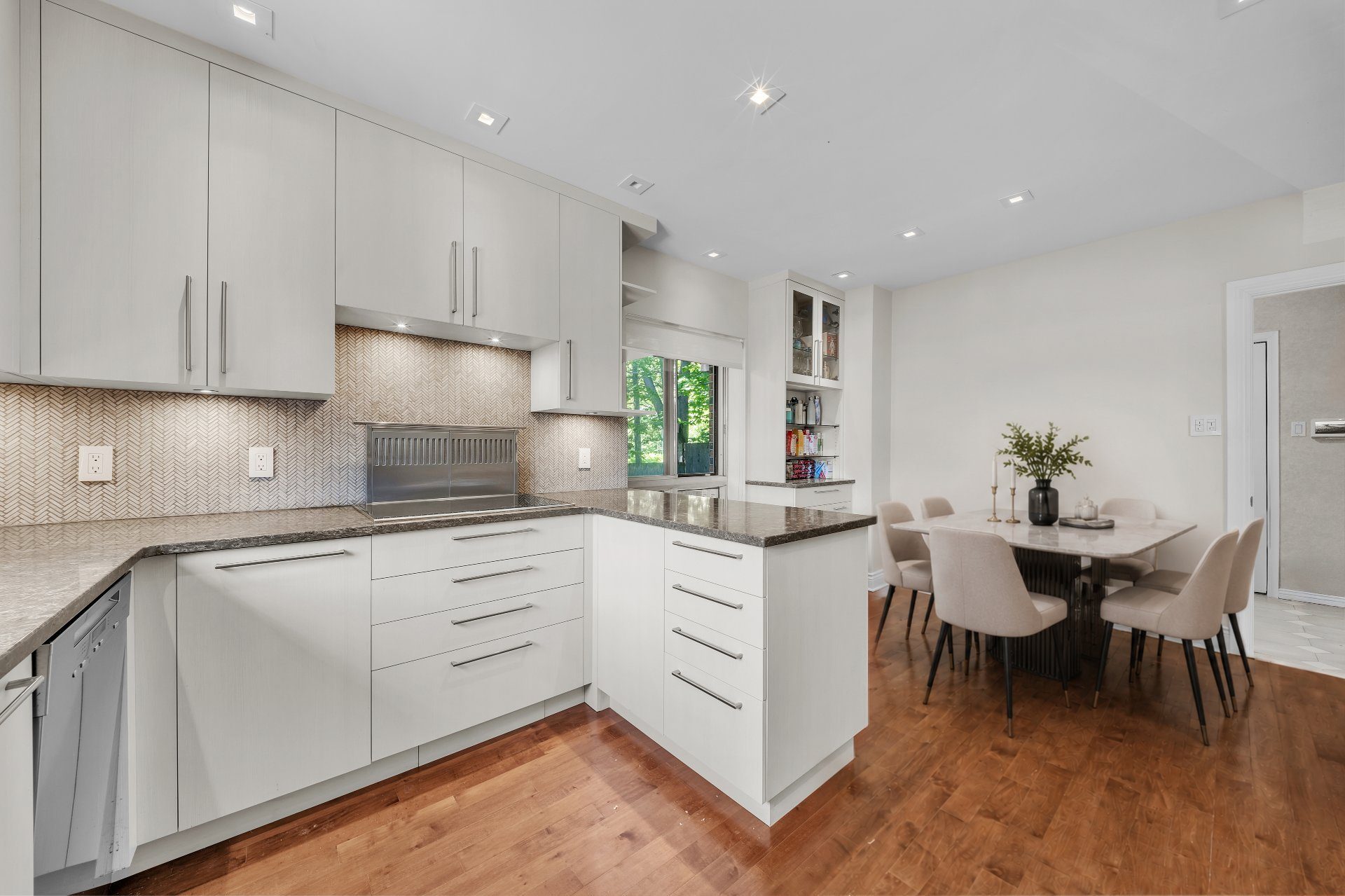 Home for sale in Westmount