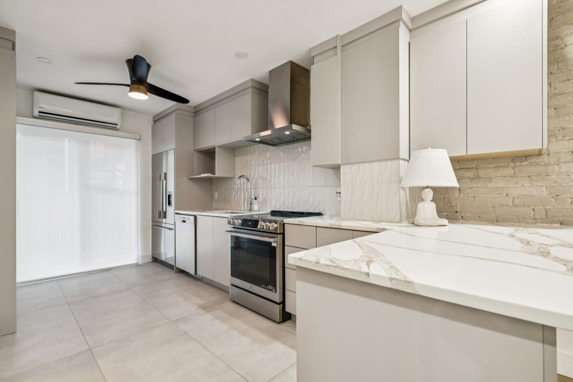 #772 - first floor - Kitchen