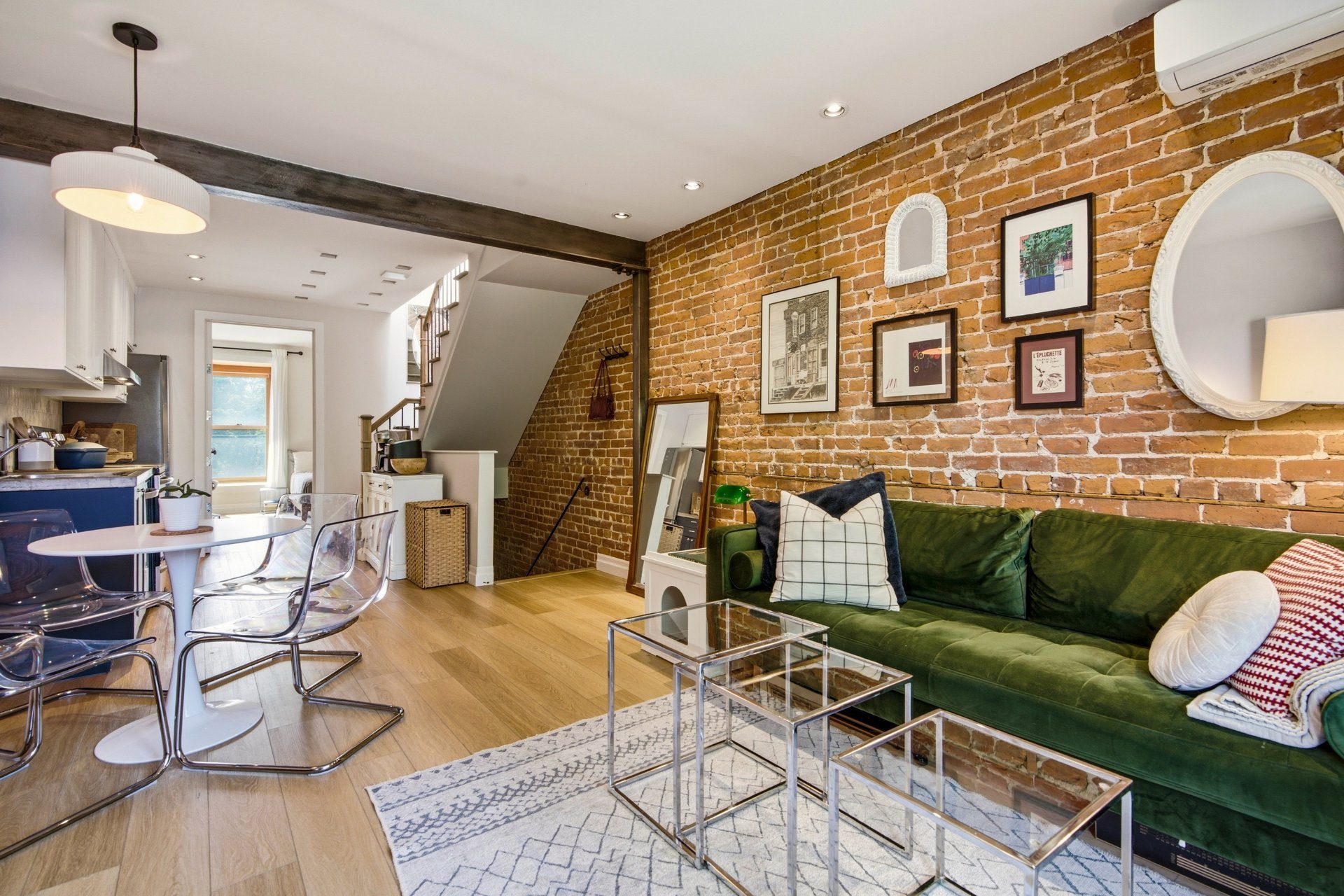 3275 Rue St-Jacques — photo 3