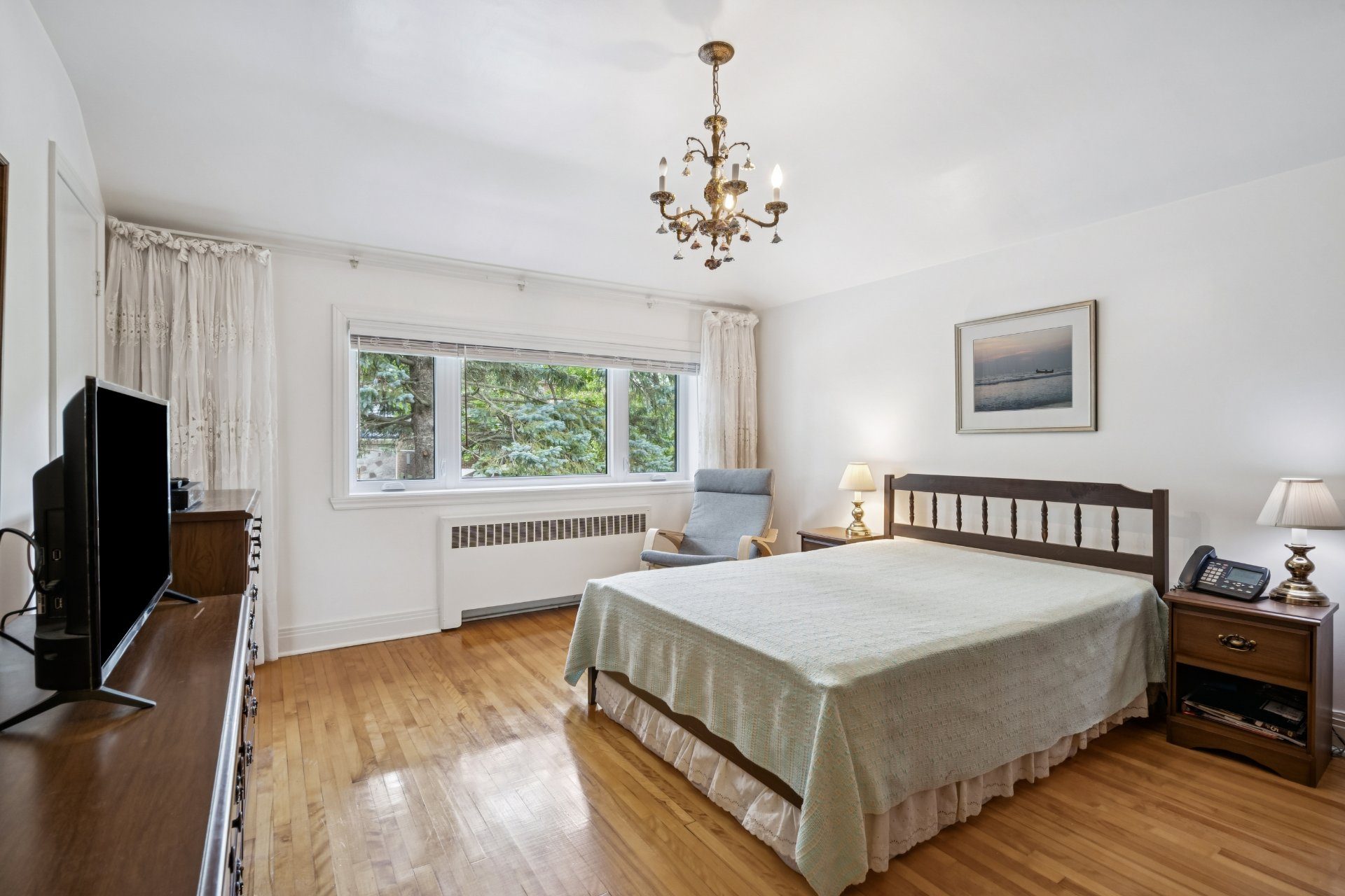 Master bedroom