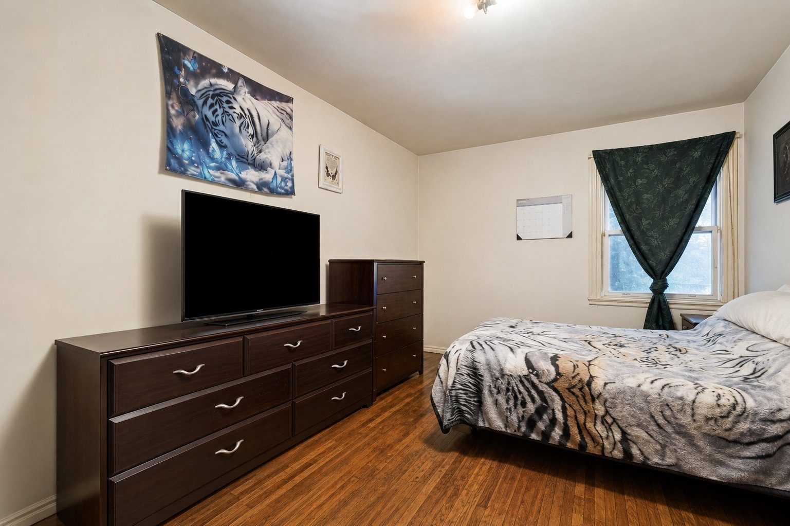 Appartement #1 - aménagé virtuellement - Chambre à coucher